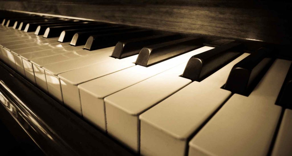 LEZIONE di PIANOFORTE - singola o individuale?